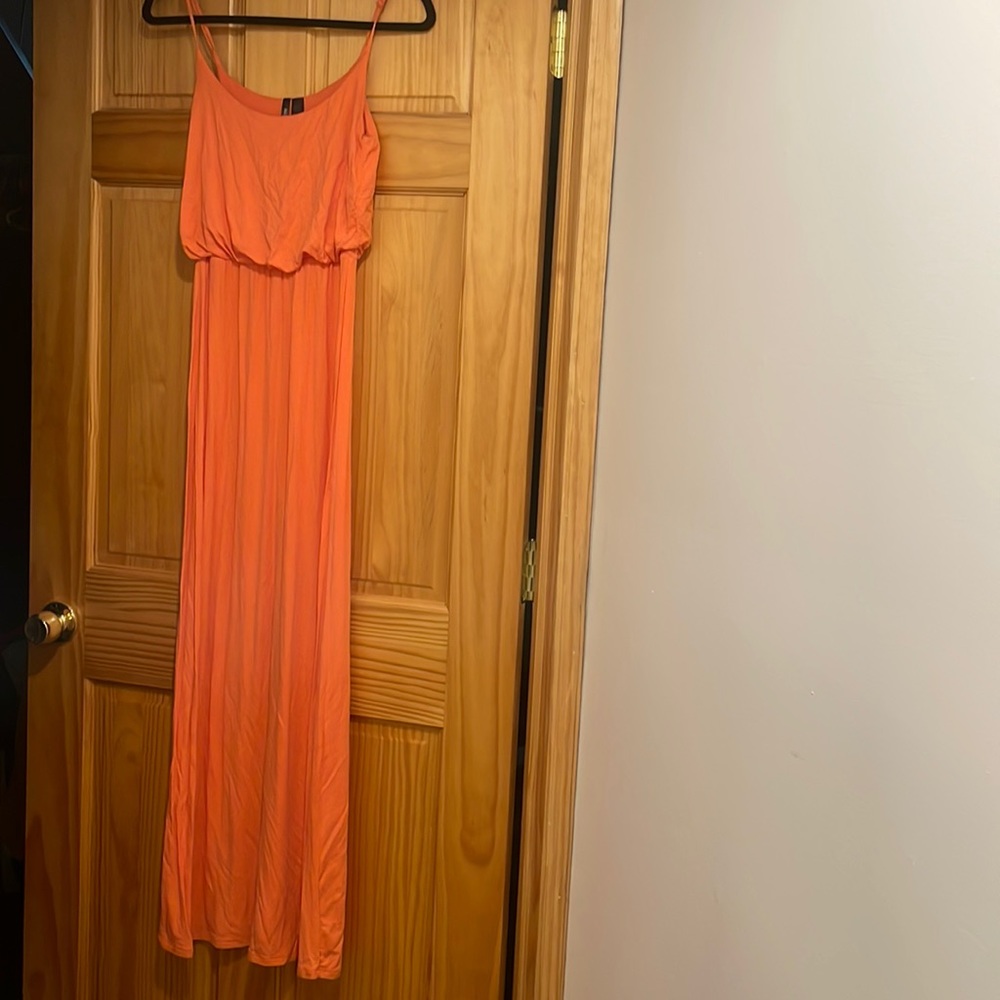 Xs - long flowy dress perfect for summer/spring